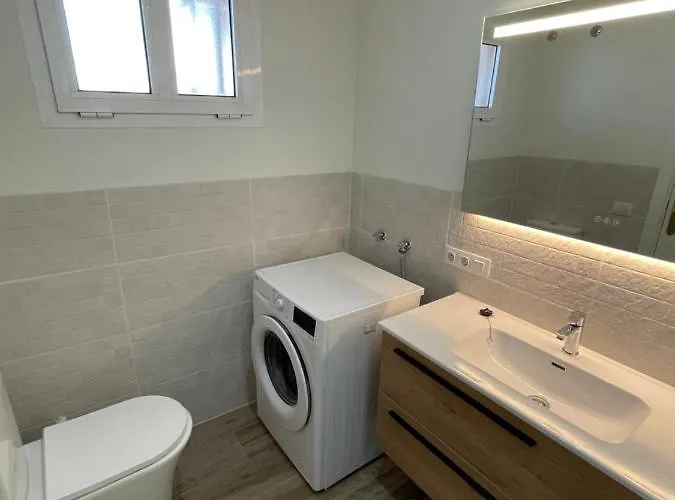 Neue Terrassenwohnung Mit Pool * Puerto de la Cruz (Tenerife)
